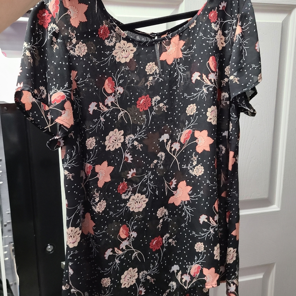Torrid chiffon short sleeve blouse